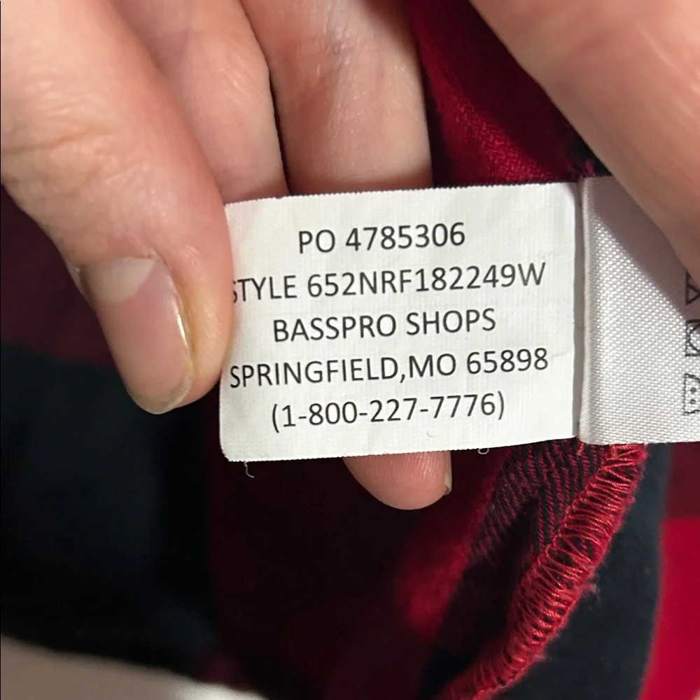 Buffalo plaid red and black fitted flannel - Picture 6 of 6